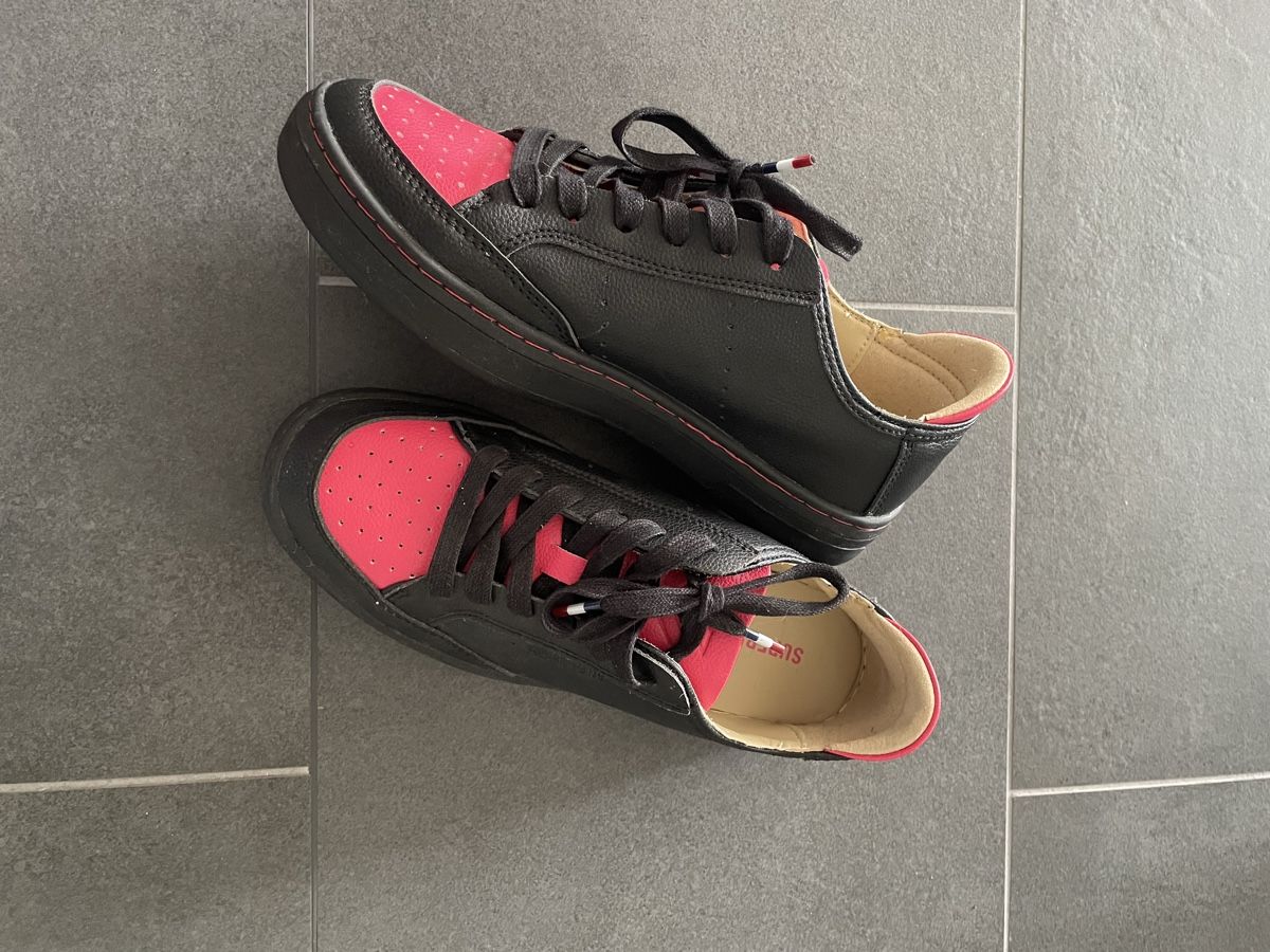 Superdry Scarpe da donna: Superdry Sneaker Gr. 37 – Nuovo (secondo la descrizione) da Sutz venduto da Liv. 2