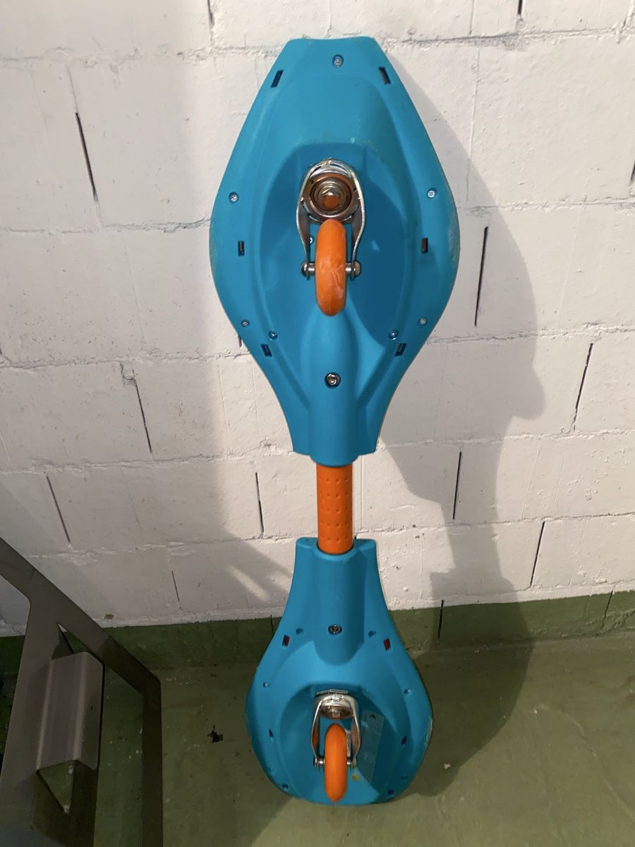 Skateboards: Razor RipStik Waveboard – Usato da Zürich venduto da yun_n6tf 1