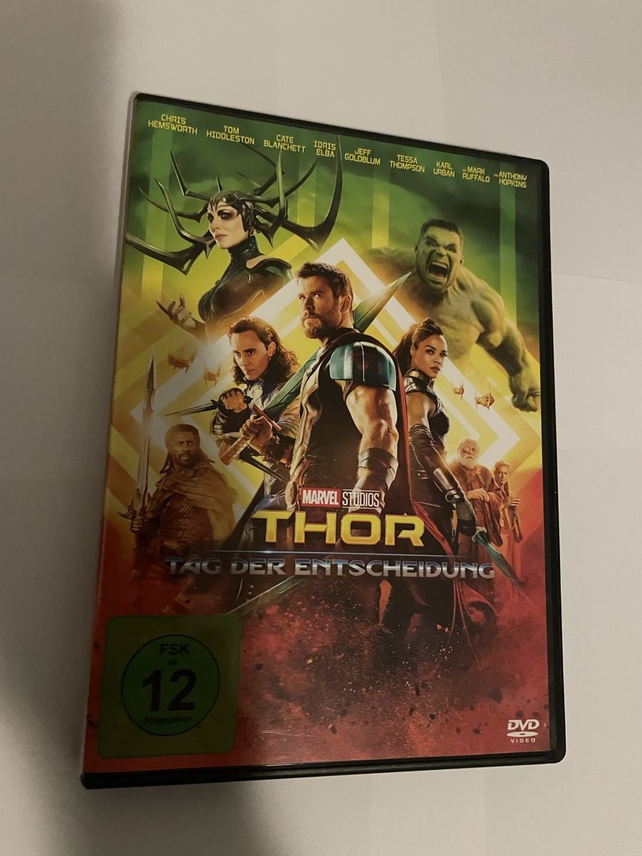 Tutti i DVDs: Thor-Tag Der Entscheidung – Usato da Winterthur venduto da Cobraforce