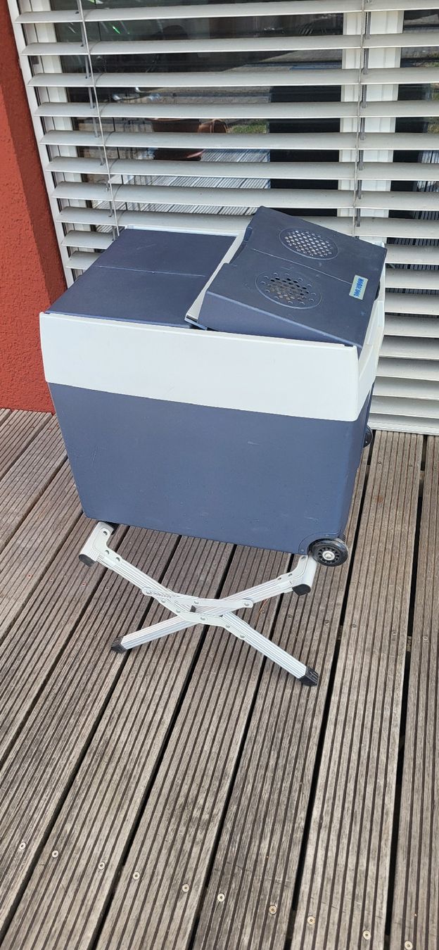 Mobicool Kühlschränke & Kühlen: Kühlbox – Gebraucht aus Gelterkinden von dimoelsin1 6