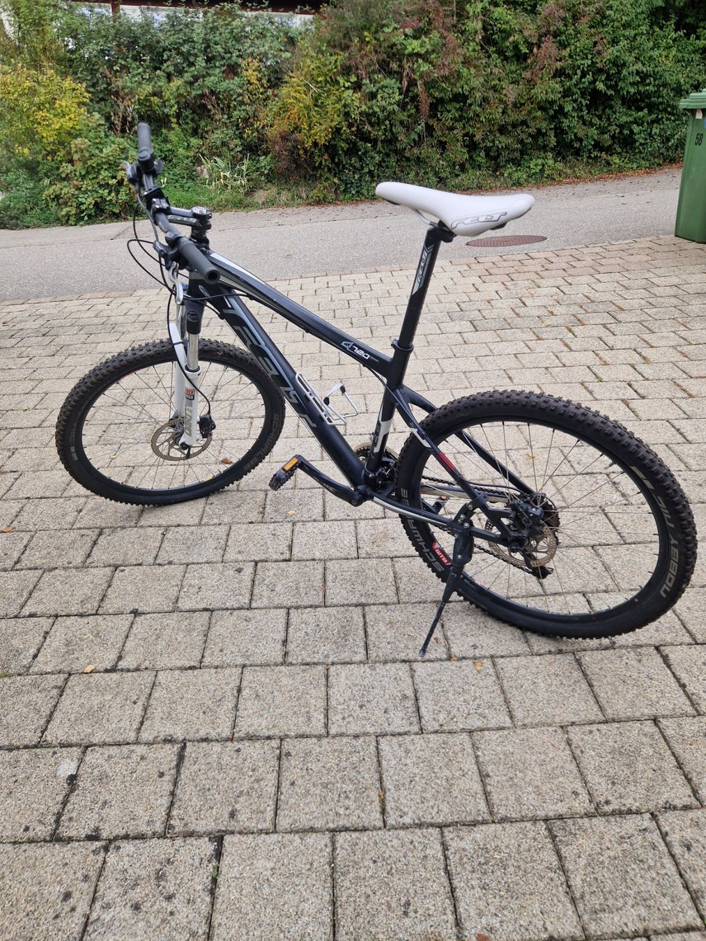 Felt Biciclette: Felt Q720 Mountain Bike – Usato da Zürich venduto da nirytl
