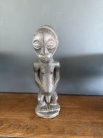 Interessante afrikanische Skulptur Statue aus Holz