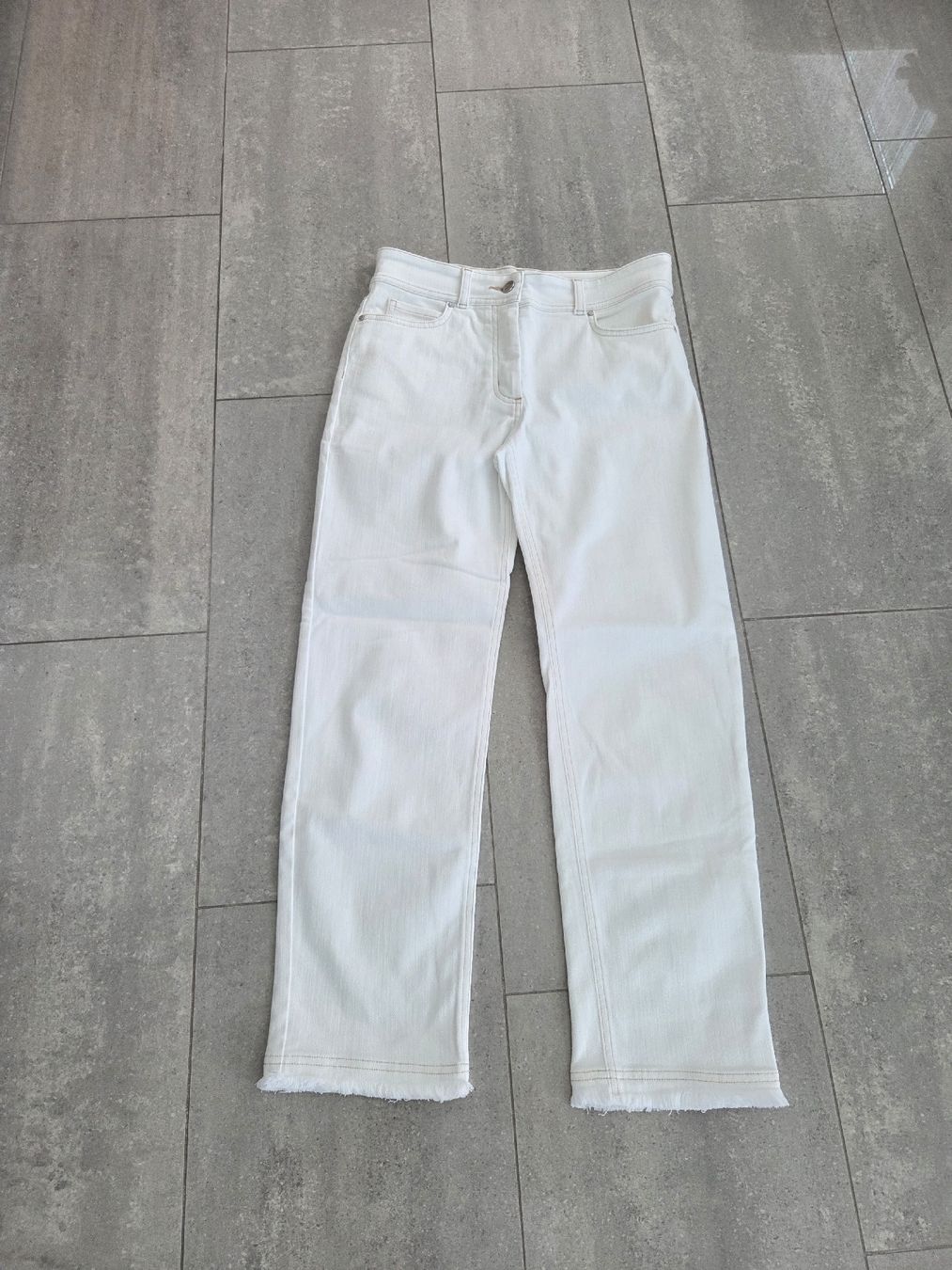 Jeans: schöne Jeans, Olsen – Nuovo (secondo la descrizione) da Wiesendangen venduto da Sinhuk 1