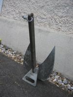 Schiffsanker aus Metall