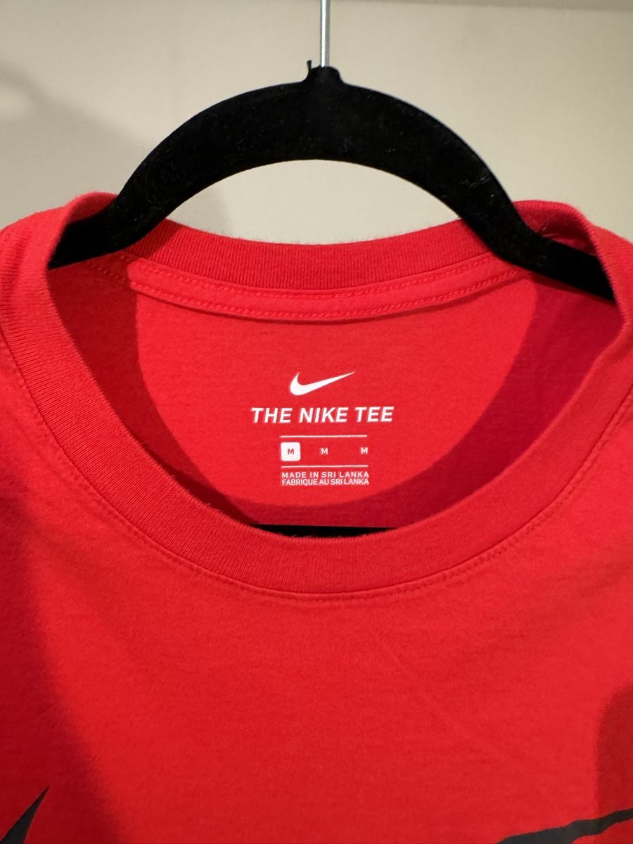 T-shirt: Nike T-shirt M – Usato da Schlieren venduto da Diegoooo 2
