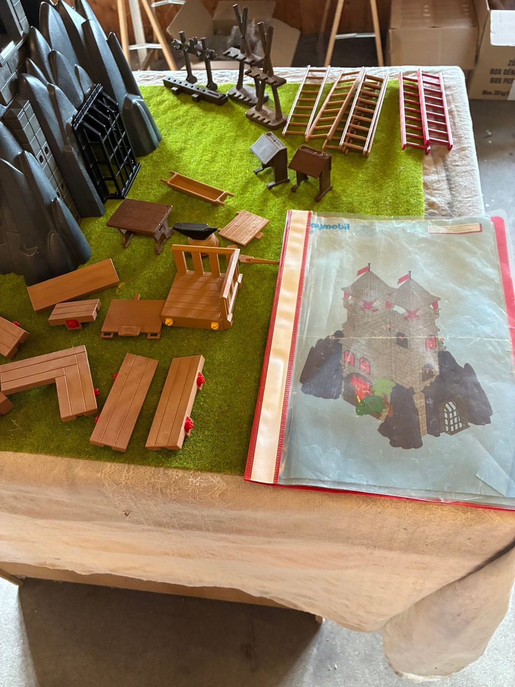 Playmobil Giocattoli: Playmobil Ritterburg – Usato da Ueberstorf venduto da gui_f2q8 3
