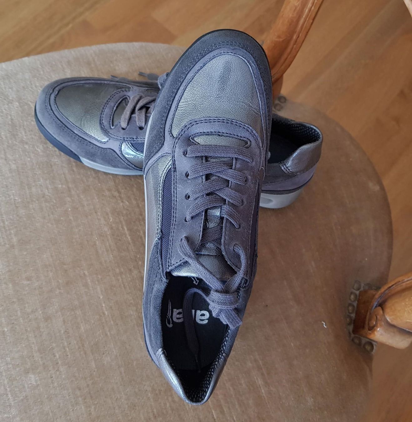 Chaussures femmes: Sneaker von ARA GR.36,5 – Neuf avec emballage d'origine à Reinach AG par innamac 2