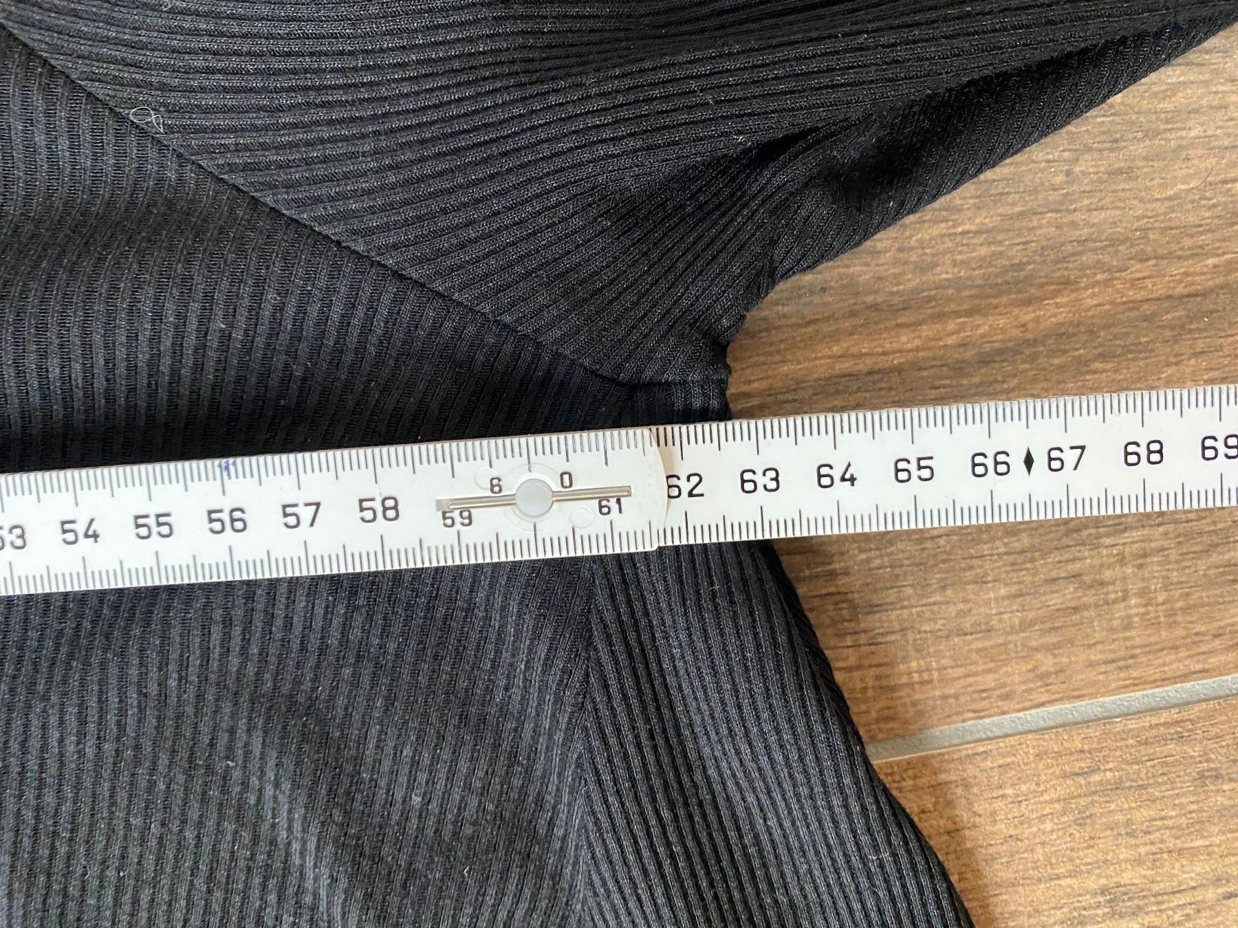 Asos Maglioni & Felpe: Asos Oberteil langarm schwarz Gr. 52 – Usato da Pratteln venduto da a23_j2gs 5