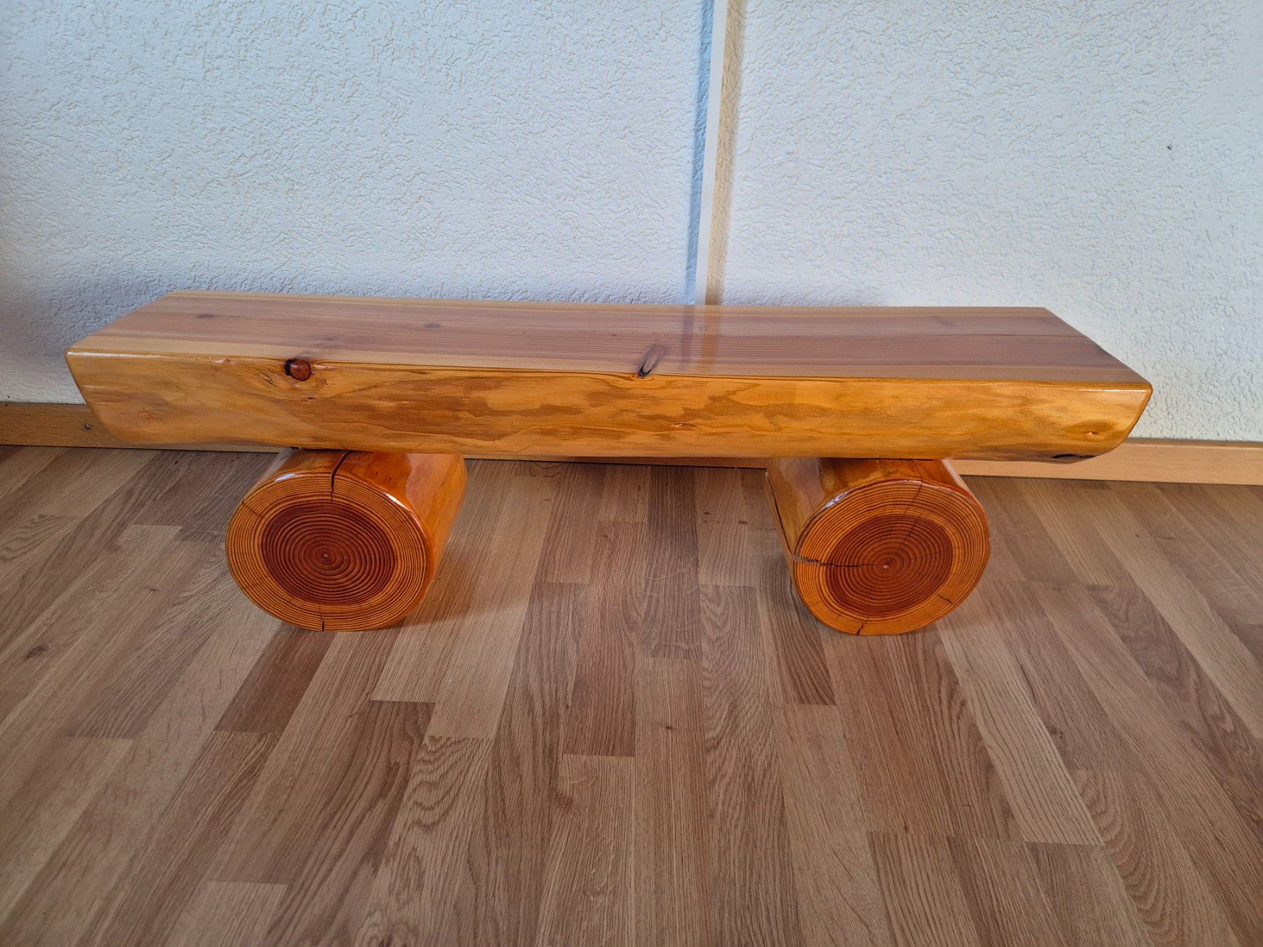 Articoli in legno: Rundholzbank Lärchenholz – Nuovo (secondo la descrizione) da Saland venduto da ise_v65c
