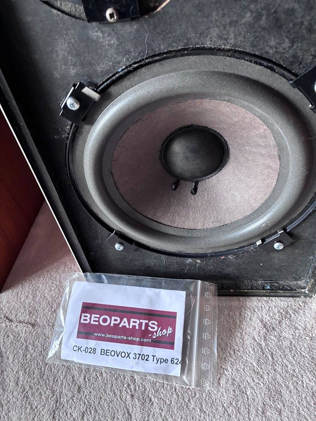 Bang & Olufsen Casse acustiche: B&O Beovox 3702 – Usato da Zürich venduto da HiFiAtelier 4