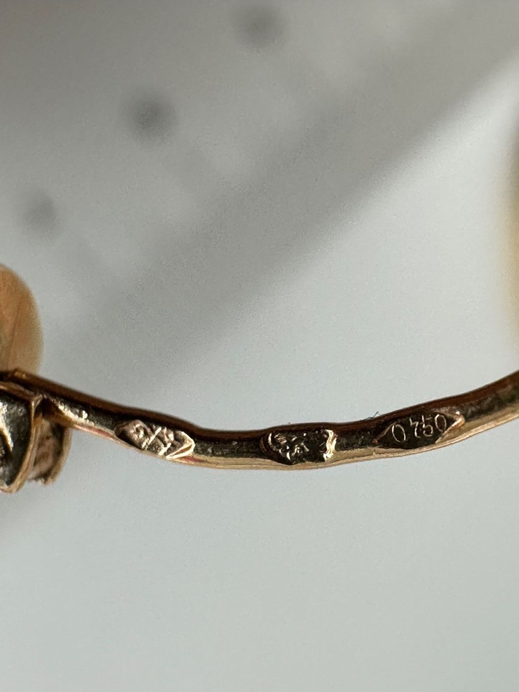 Orecchini pendenti & Orecchini a lobo: Vintage 18K Gold Ohrringe – Usato da Onex venduto da Antiqueshow 2