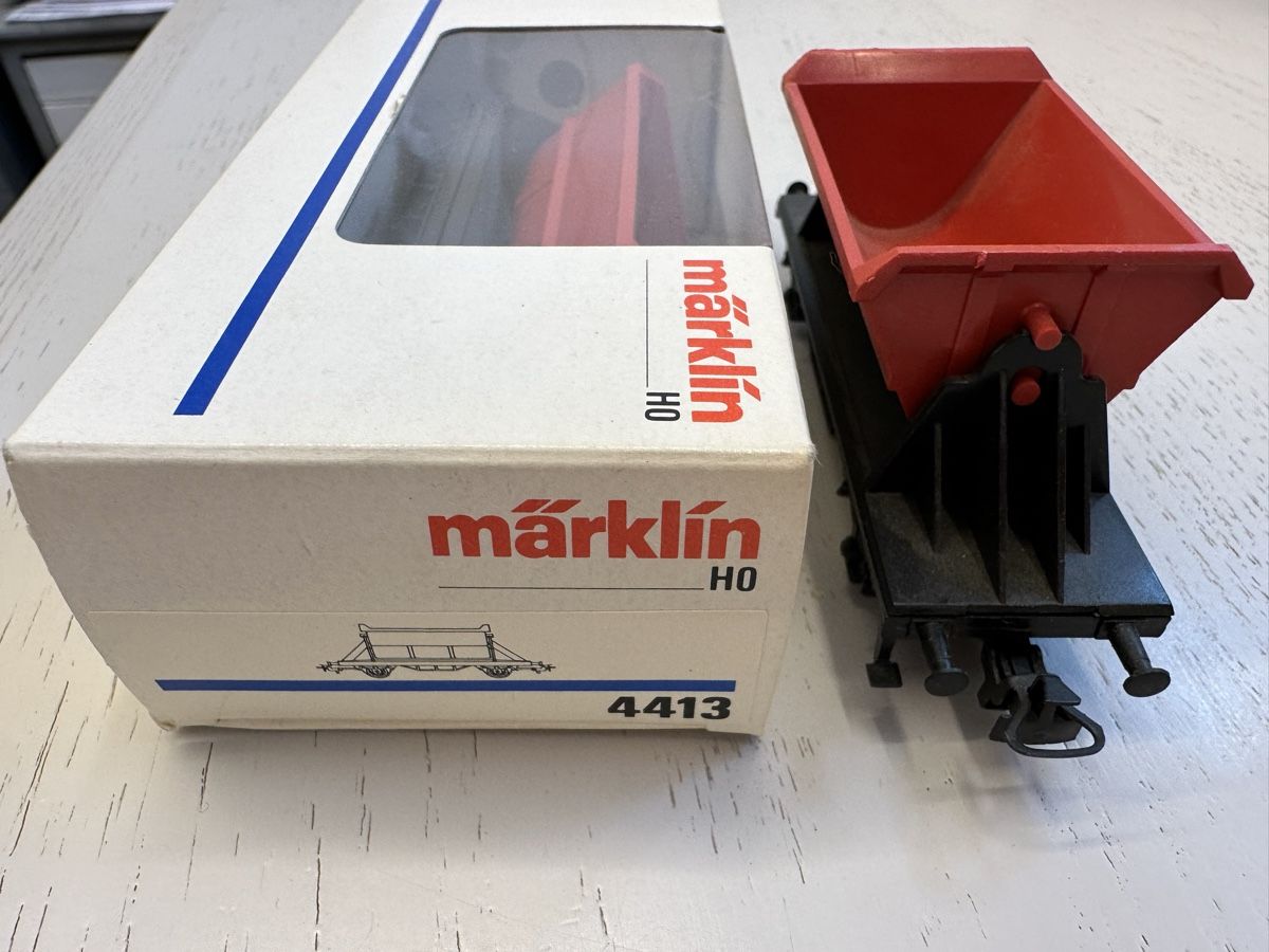 Märklin Modelleisenbahnen: Märklin 4414 2x Lorenwagen – Gebraucht aus Lupsingen von New-Haven 1