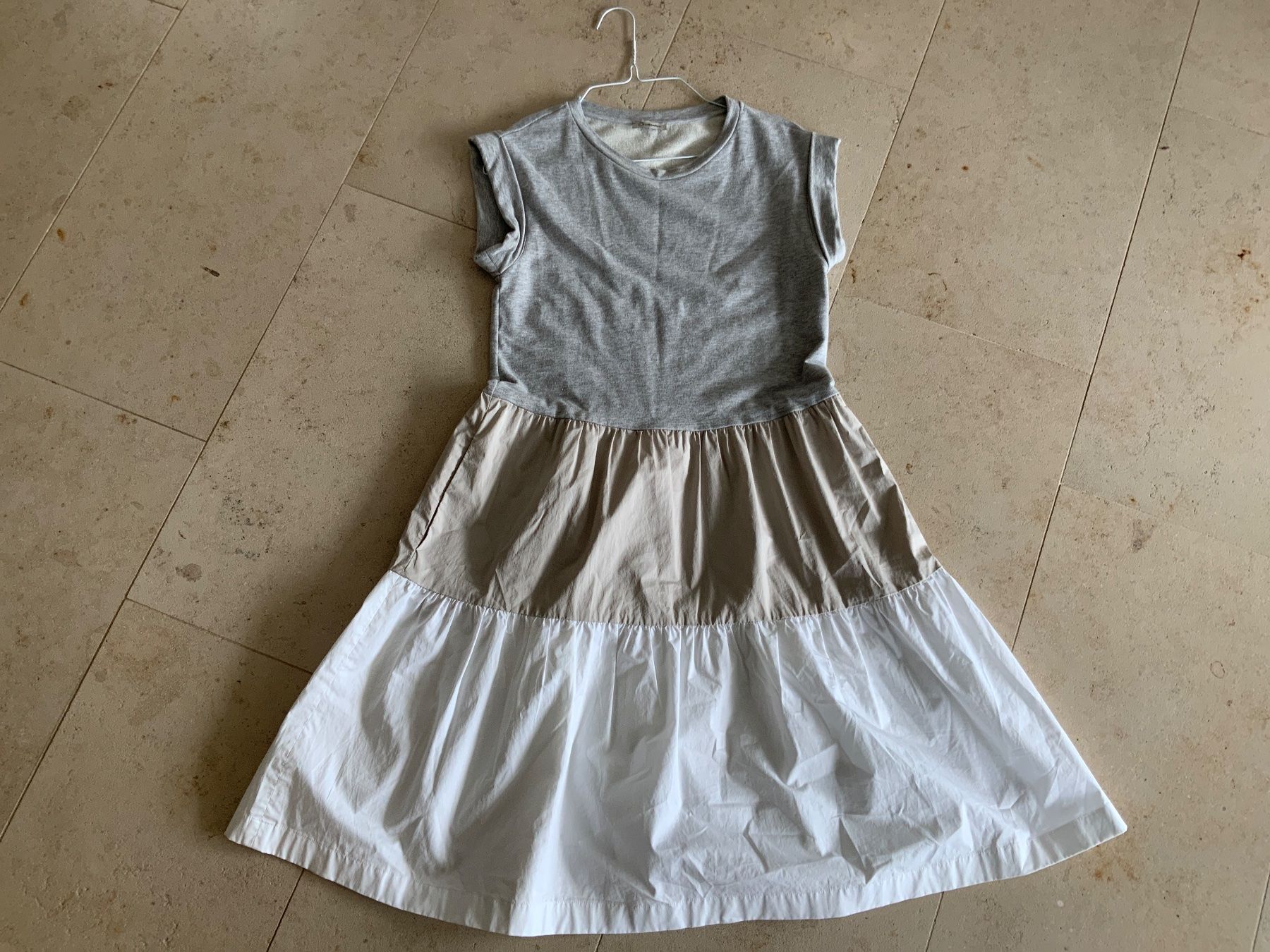 Cappellini Vestiti: Cappellini Kleid Ital. 40 ca. Eine 34 – Usato da Buchs SG venduto da Sunie