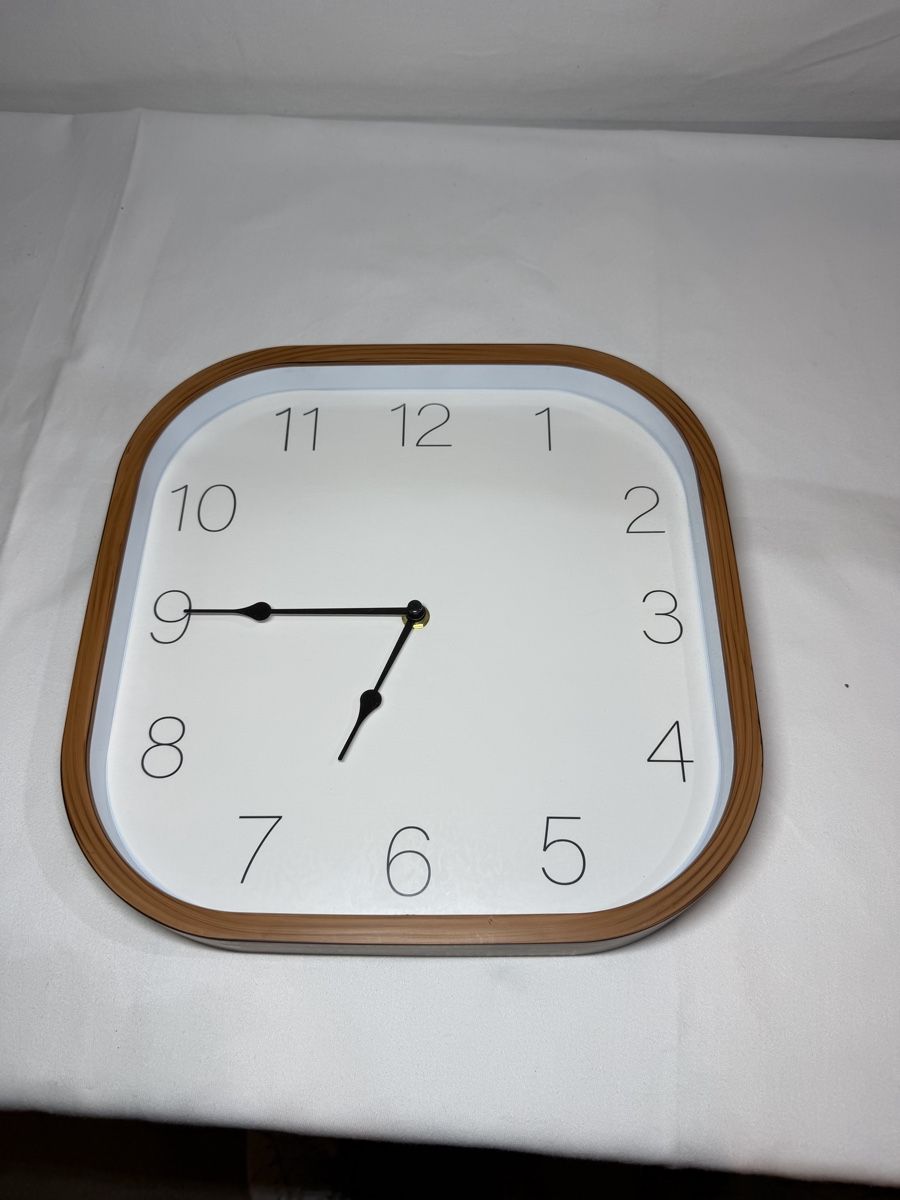 Orologi: Wanduhr  – Usato da Oberwil BL venduto da Hariva