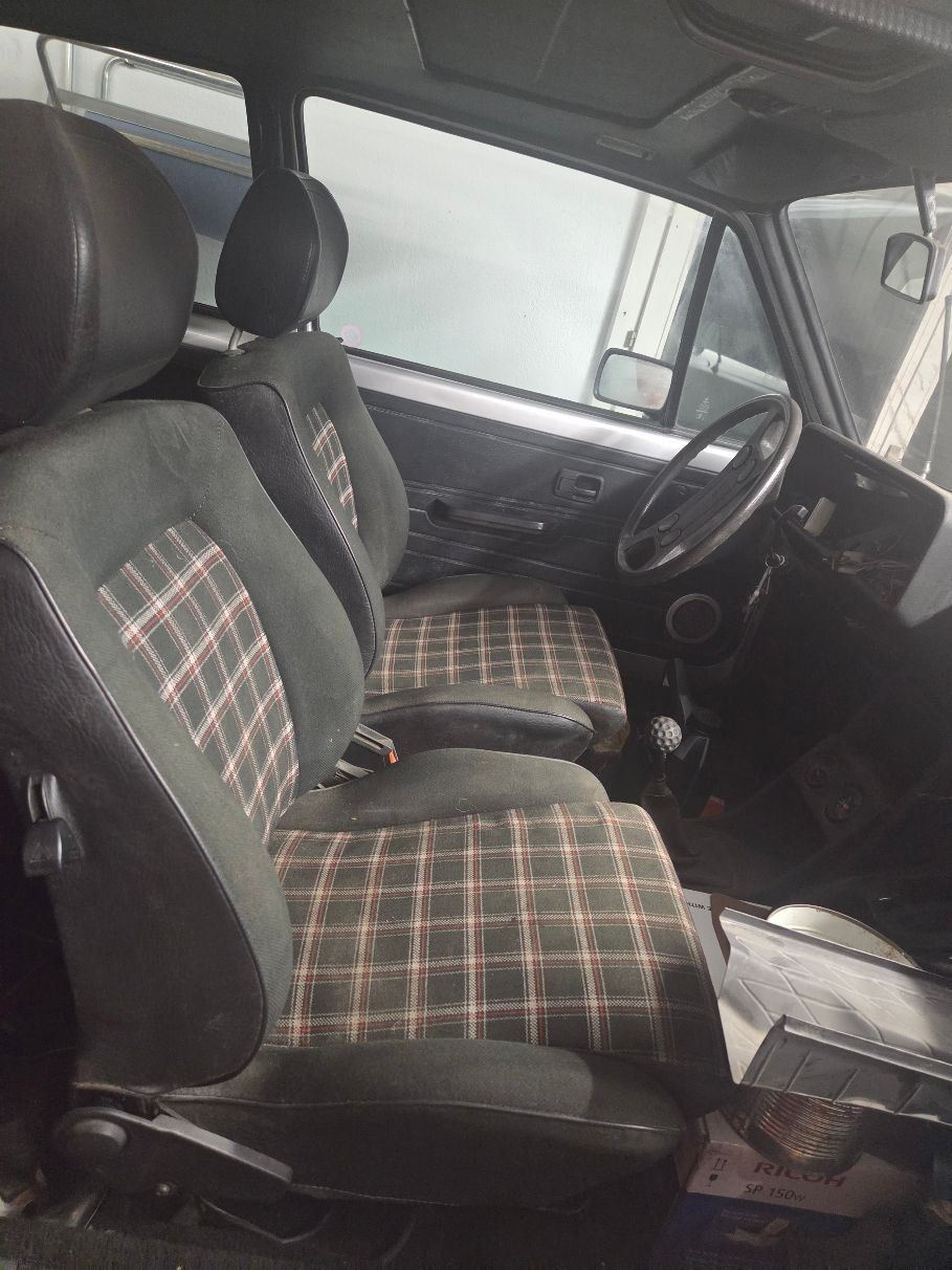VW Automobili: VW Golf 1 GTI 1.6 1980 – Usato da loveresse venduto da Sam100695 6