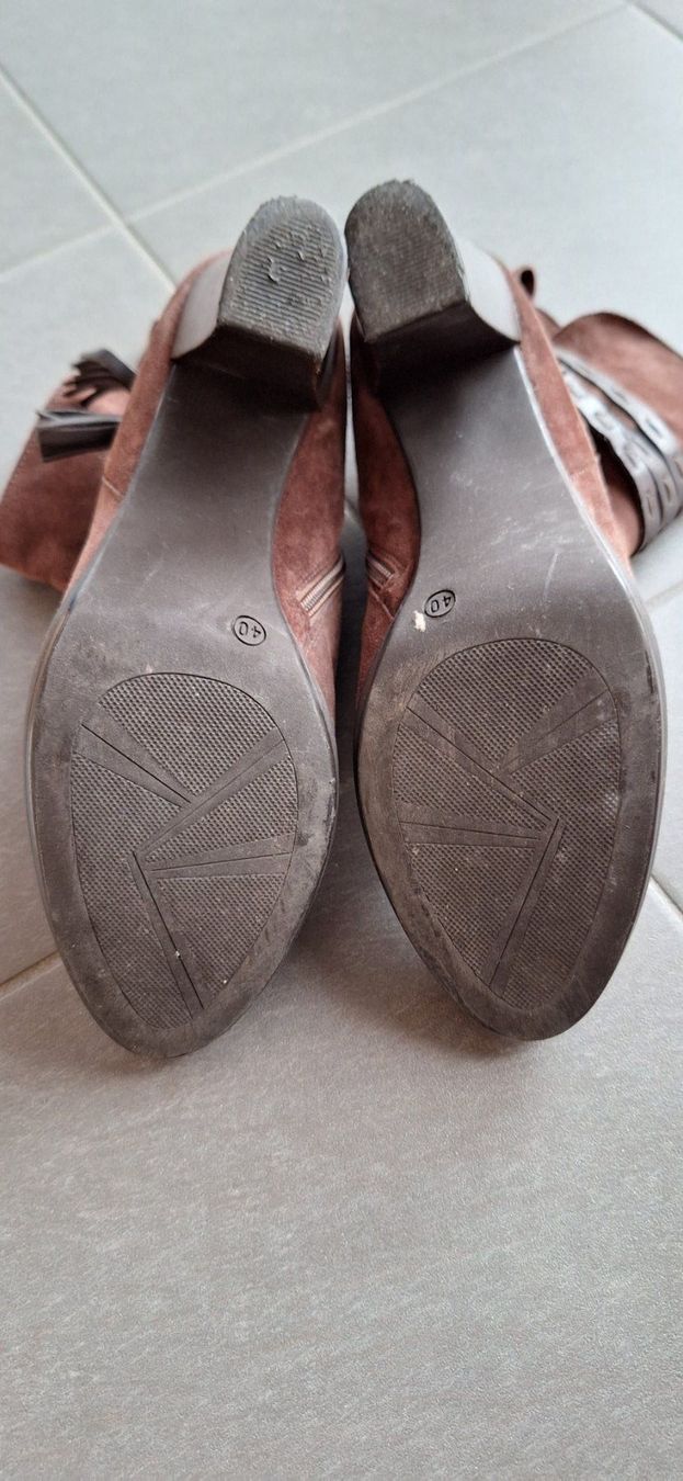 Scarpe da donna: Progetto, bottine brune (daim) – Nuovo (secondo la descrizione) da Lussery-Villars venduto da pousinete02 4