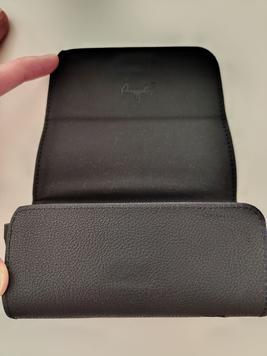 Iqos Autres tabacs: IQOS ILUMA inkl. Lederetui – D'occasion à Schlieren par ruc_65ly 2