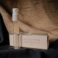 1.5 ml - Échantillon Esthée Lauder - Beautiful Magnolia