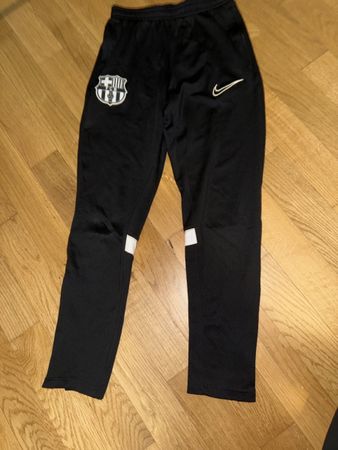 Nike FC Barcelona Sporthose, Größe 137–147
