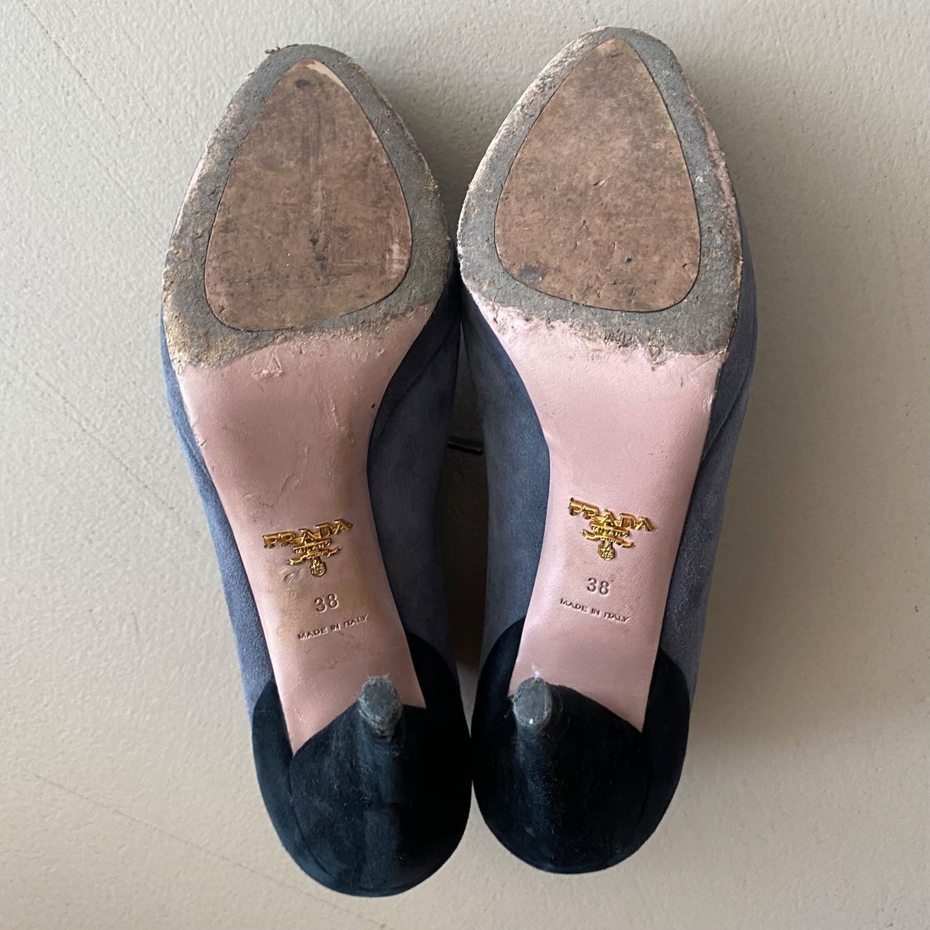 Prada Scarpe da donna: PRADA Velours Leder Stiefeletten – Usato da Zürich venduto da ClosetQueen 9