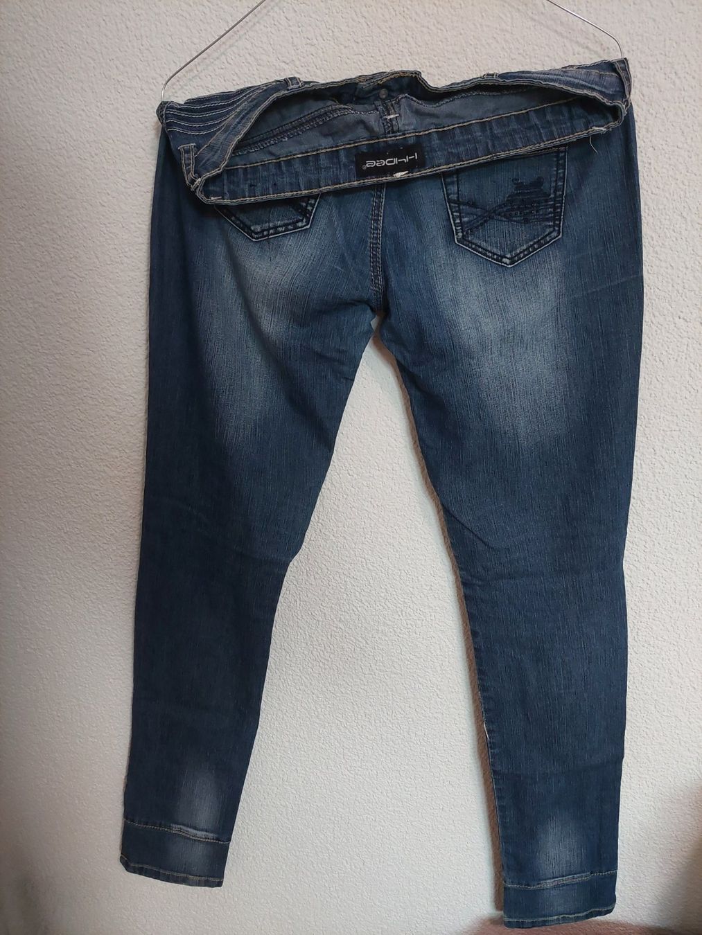 Jeans: Jeans – Usato da Gunzwil venduto da 11G11 1