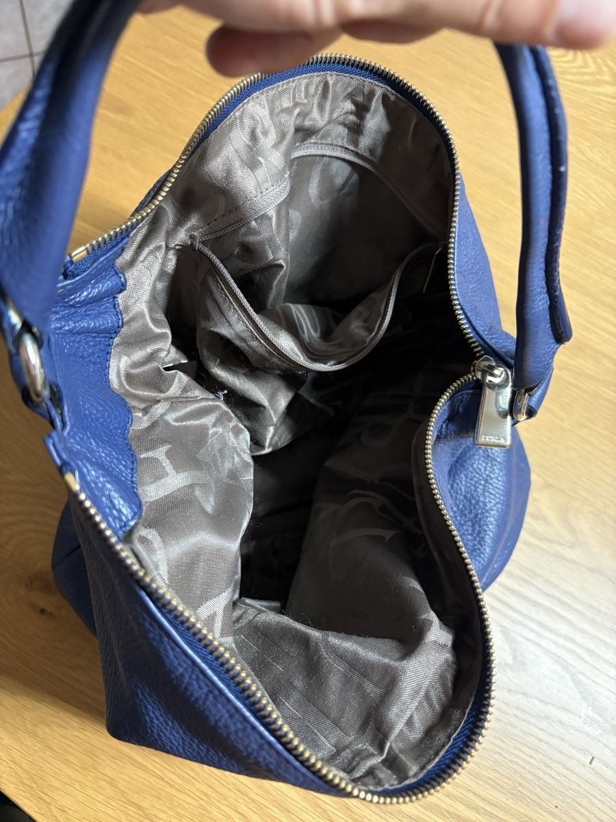 Furla Sacs femmes: Borsa Furla blu pelle  – D'occasion à S. Antonino par LIKA91 3