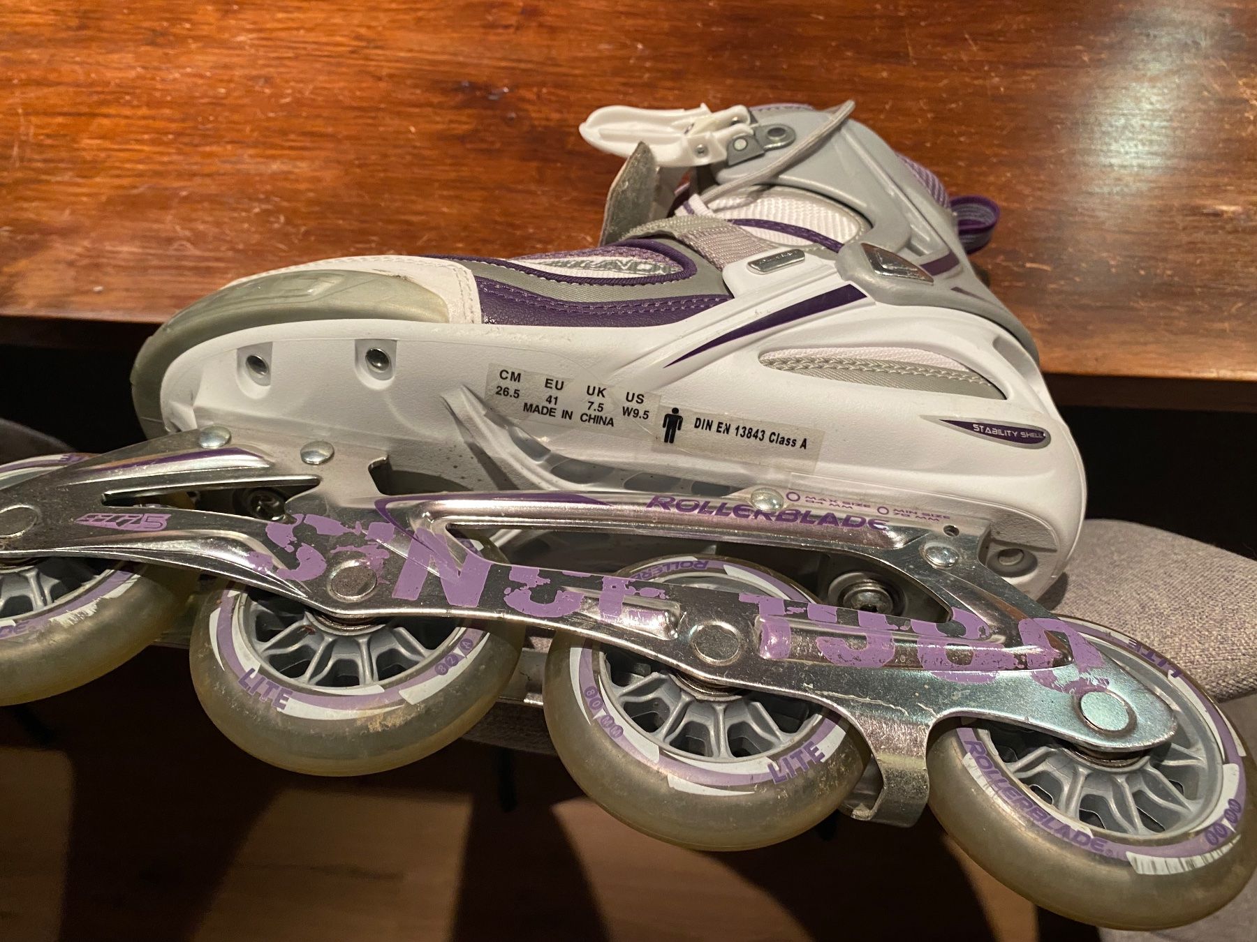 Patins à roul. & inline: Rollerblades (neuwertig) – D'occasion à Wettingen par Leila030 1