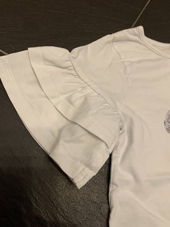 Camicette, T-shirt & Top: Oster/ Hasen Tshirt - Tunika GR 110/116 – Usato da Bättwil venduto da ulr_gtc9 2