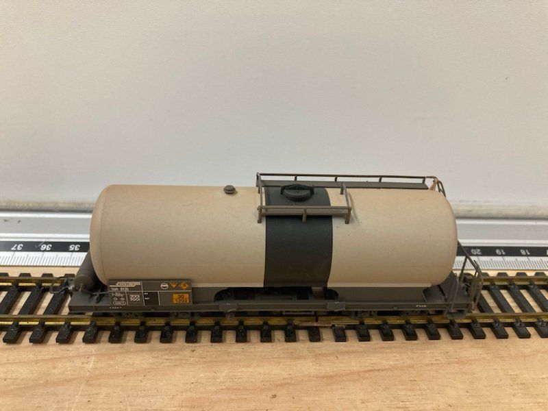 Bemo Modelleisenbahnen: Bemo H0m 2285 115 Kesselwagen vierachsig RhB Uah 8135 – Neu (gemäss Beschreibung) aus Brislach von ModellbahnDepot 3