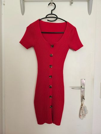 Damen Strickkleid Rot mit Knopfleiste Grösse S 🆕wie neu
