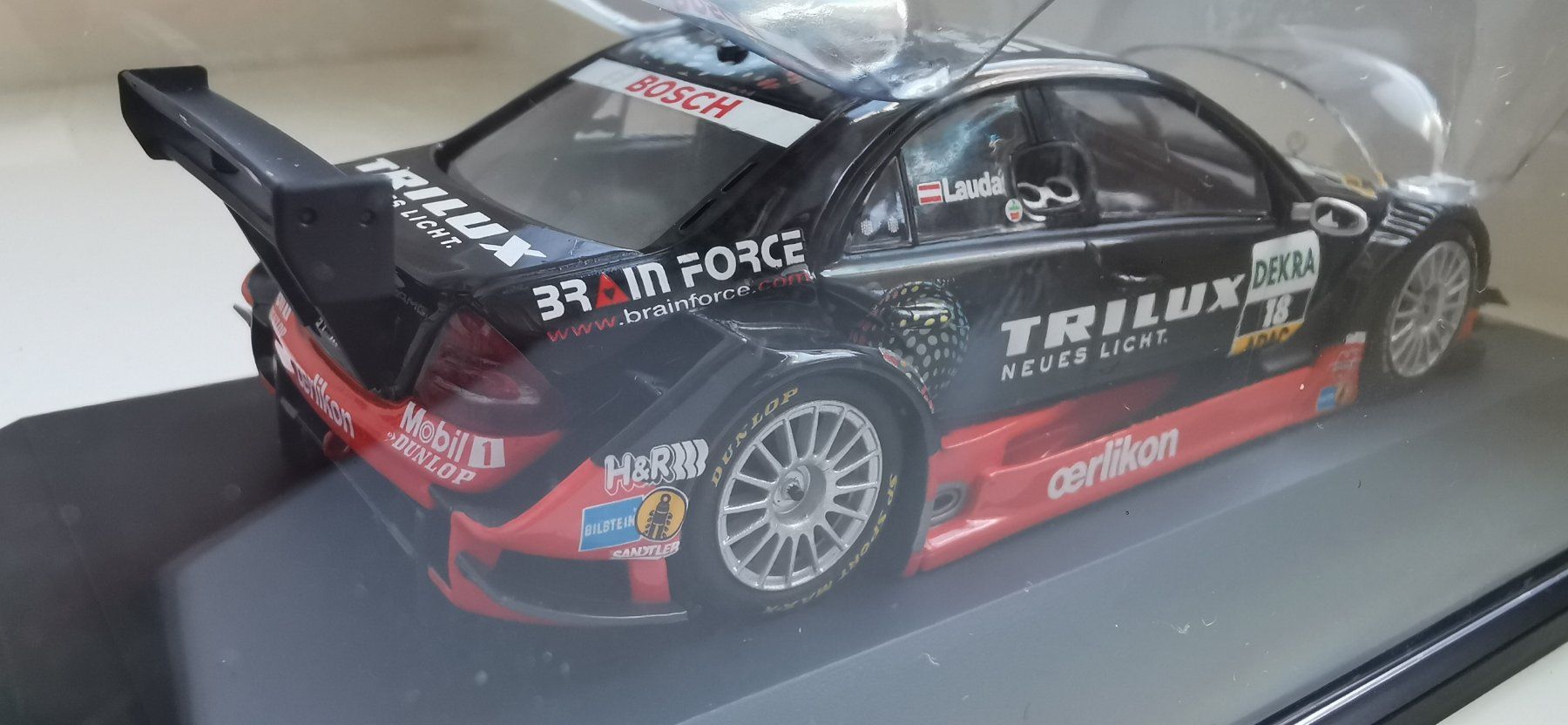 Mercedes-Benz Modellini d'auto: Mercedes DTM AMG 2007 – Nuovo e nell'imballaggio originale da huenenberg venduto da Suizofelize 2