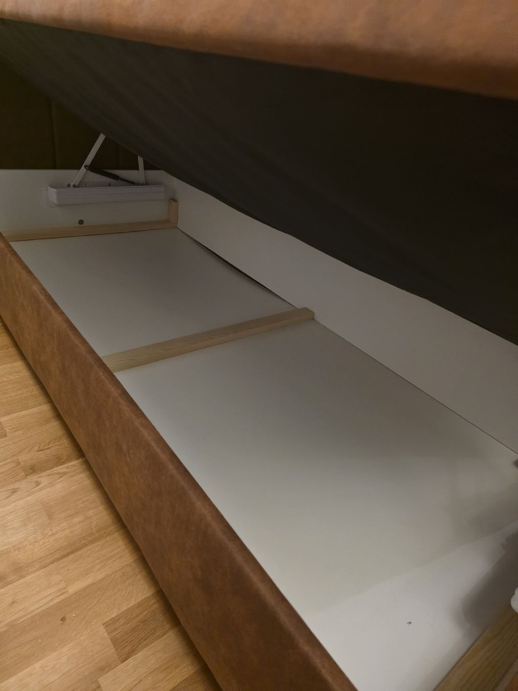 Conforama Betten: Boxspringbett 180x200 – Gebraucht aus Känerkinden von SIMPLYslowLIFE 5