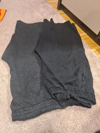 2 Capri/Kurze Hosen Schwarz