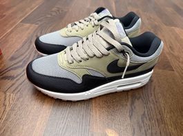Nike Air Max 1 "Dark Stucco" Grösse 38.5