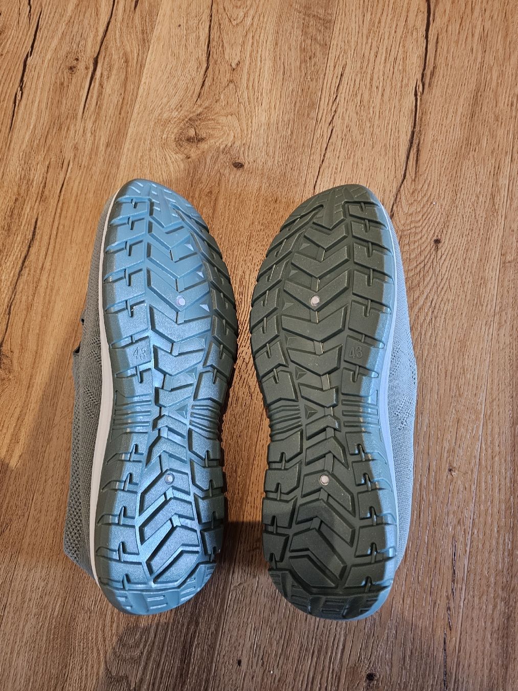 Scarpe da donna: Sommerschuhe 43 olivefarben NEU – Nuovo (secondo la descrizione) da Büttikon AG venduto da PAM120319 2
