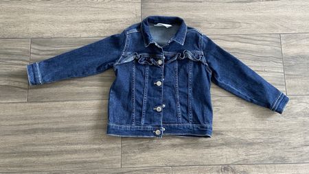 Jeansjacke mit Volants - Grösse 116