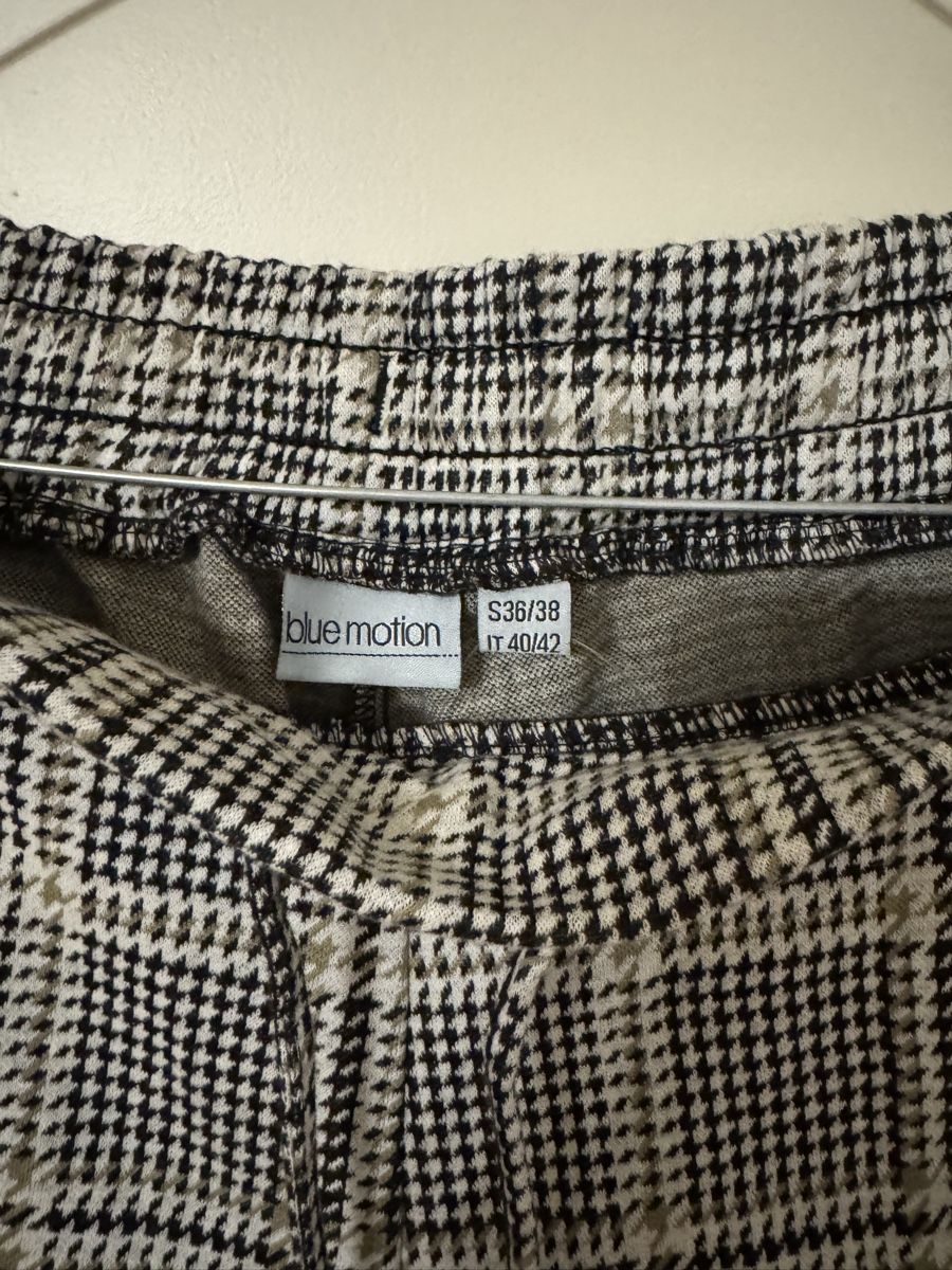 Pantaloni: Stoffhose Gr.S/M – Nuovo (secondo la descrizione) da zürich venduto da fufinini4 2