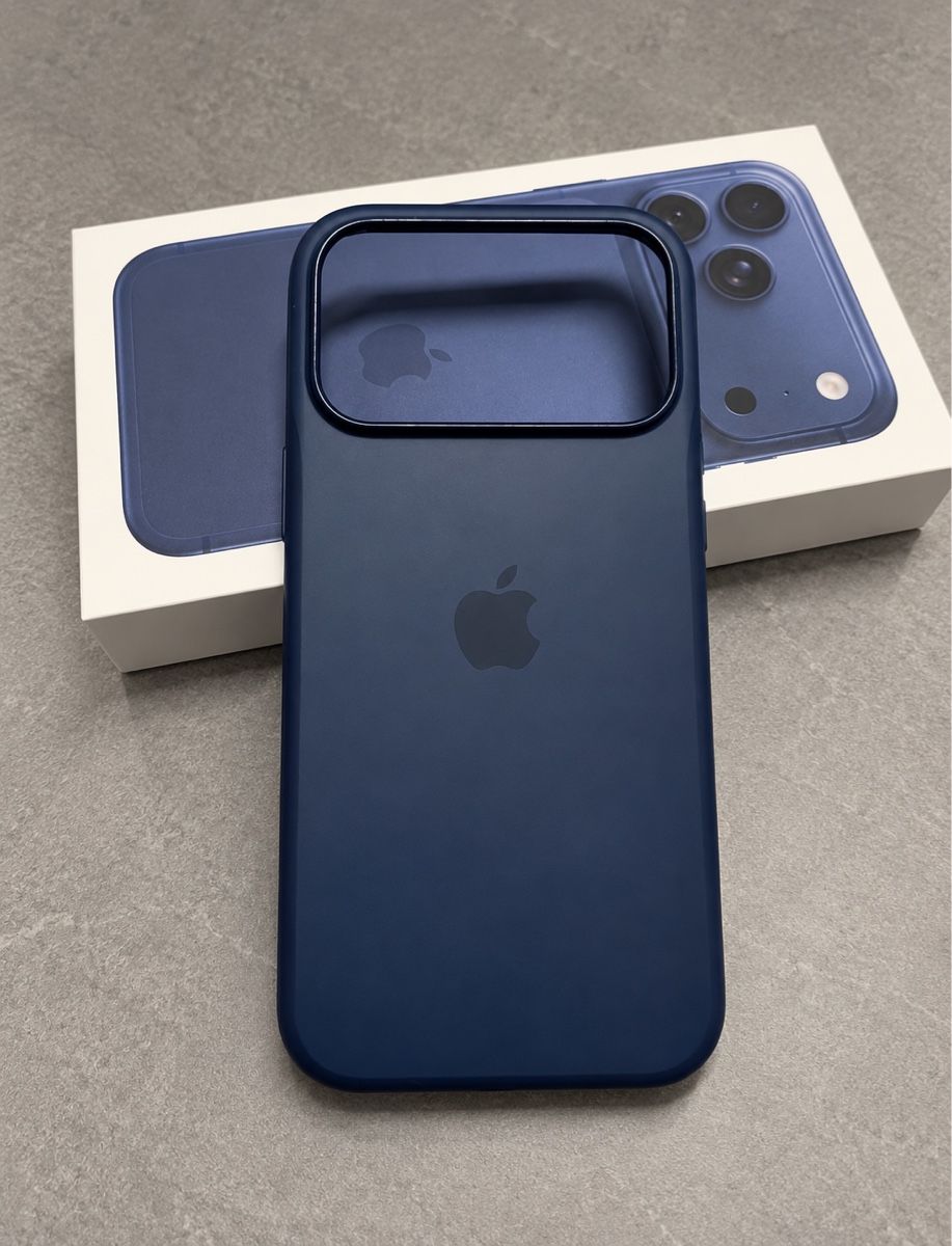 Apple Telefoni cellulari / Smartphones: Iphone 17 Pro Max 256GB Blau – Usato da Lachen SZ venduto da mima41 2