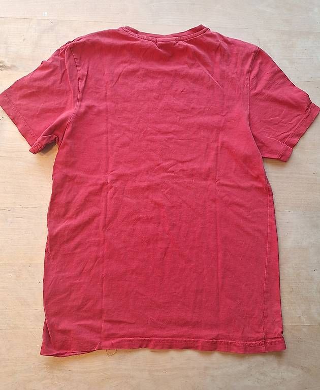 Hemden, T-Shirts & Polos: Erima T-Shirt Gr.152 – Gebraucht aus Seewis-Dorf von GAGAGAGSGAGA 1