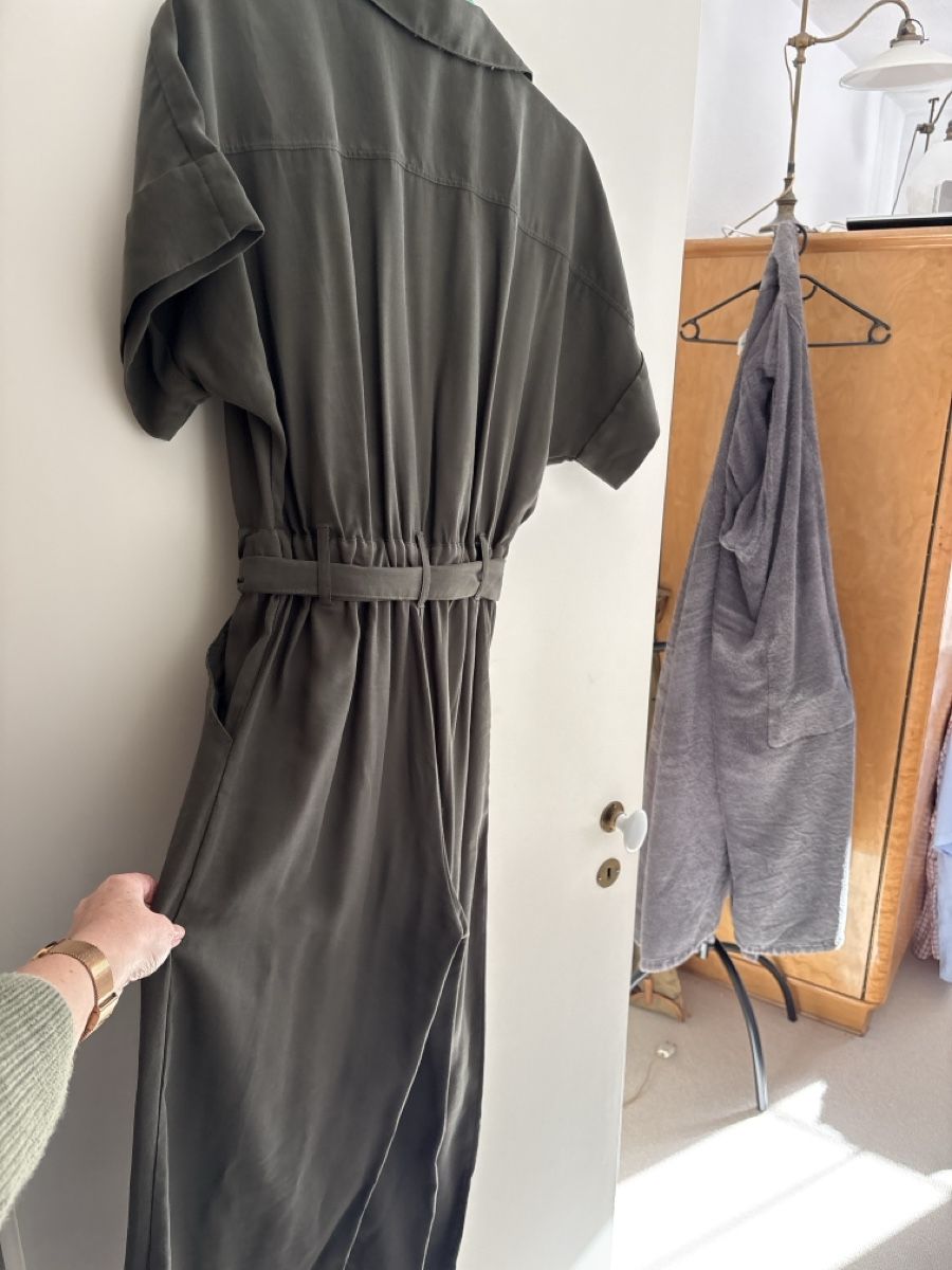 H&M Tute: Khaki Overall H&M, 38 – Usato da Azmoos venduto da alix001 3