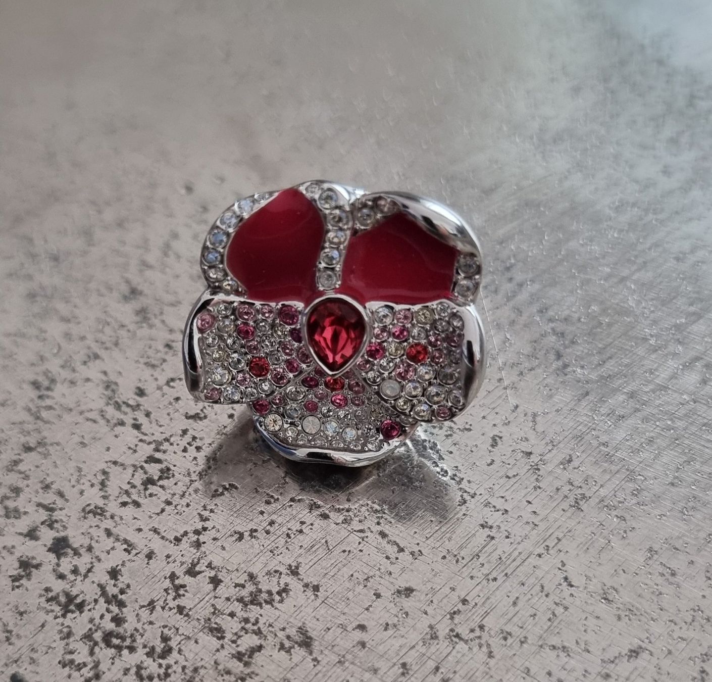 Swarovski Anelli: ORIGINAL Swarovski Ring Gr. 52 – Nuovo (secondo la descrizione) da Frauenfeld venduto da Bleeddragon 5