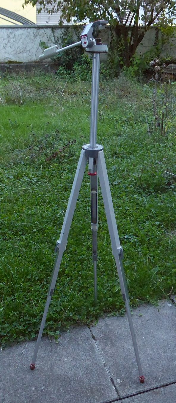 Treppiedi & Teste: Schiansky Fotostativ Mod. 208 – Usato da Brugg AG venduto da ibarakidav