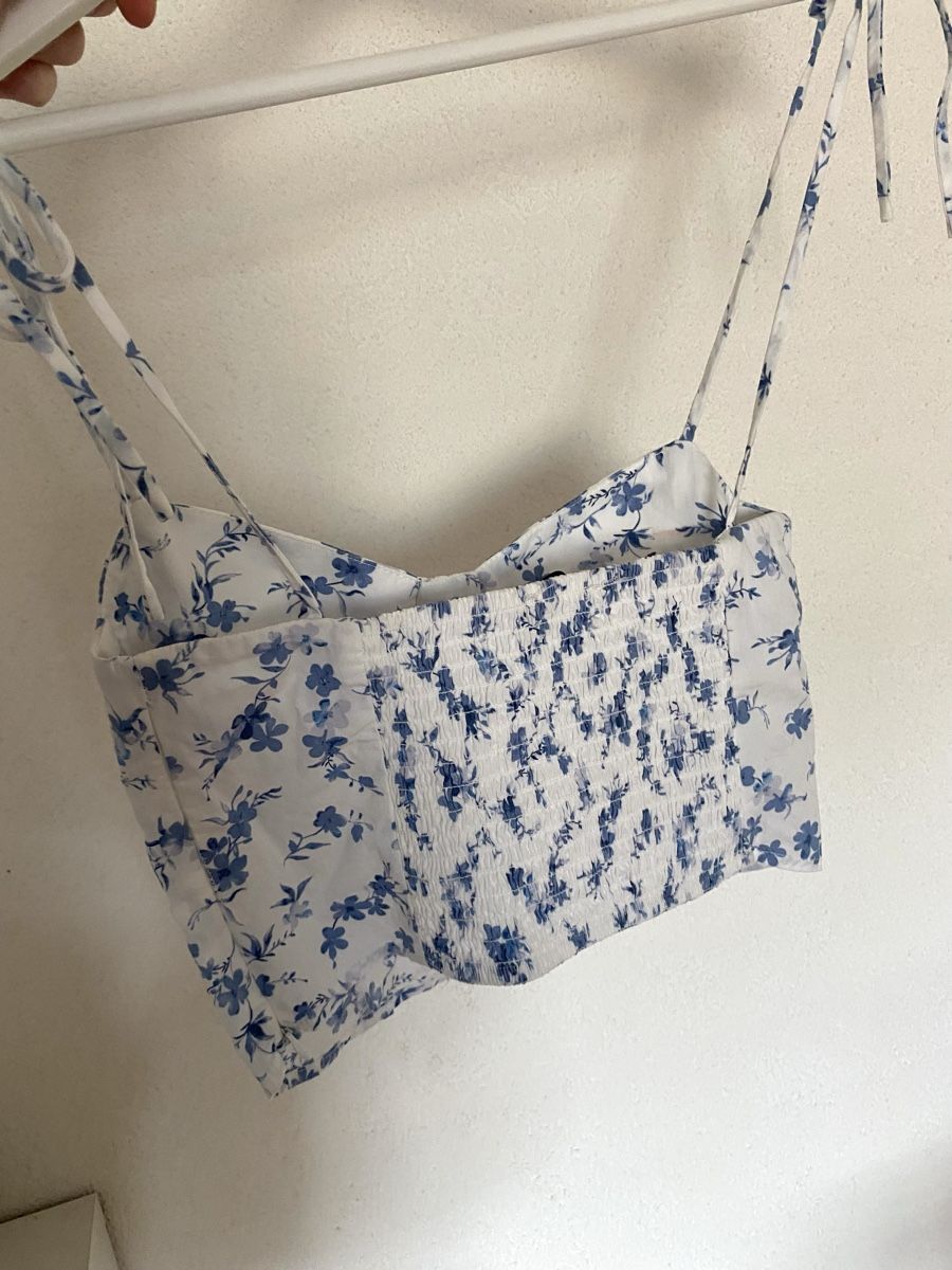 Bershka Top: Top Bershka taille XS, neuf – Nuovo (secondo la descrizione) da Courtételle venduto da JulietteAvice 3