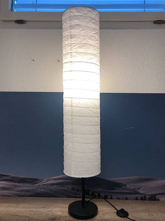 Lampen: Ständerlampe – Gebraucht aus Bassersdorf von ser_t6qt