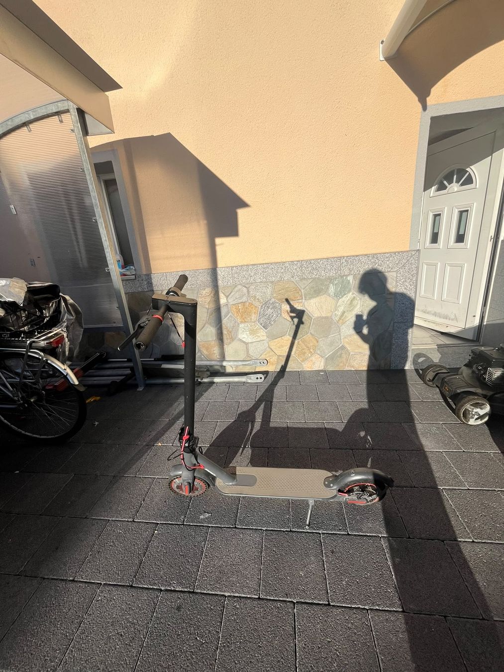 Elektromobile: E scooter – Gebraucht aus Schönenwerd von nic_mrm9 4