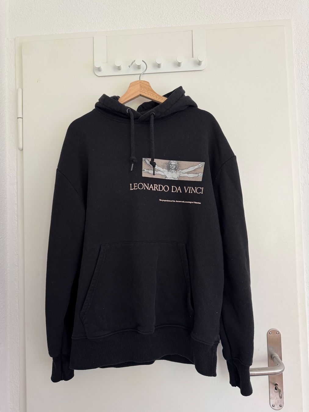 Pull&Bear Maglioni & Felpe: Da Vinci Hoodie Pull&Bear Grösse schwarz – Usato da Bern venduto da melaniezurbuchen