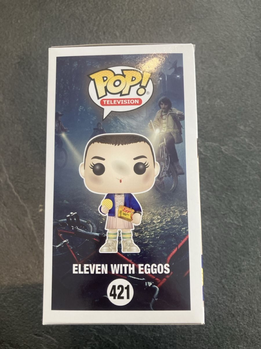Funko Statuette: Figurine Funko Pop Eleven with Eggos 421 Chase – Nuovo (secondo la descrizione) da Daillon venduto da Camus82 3