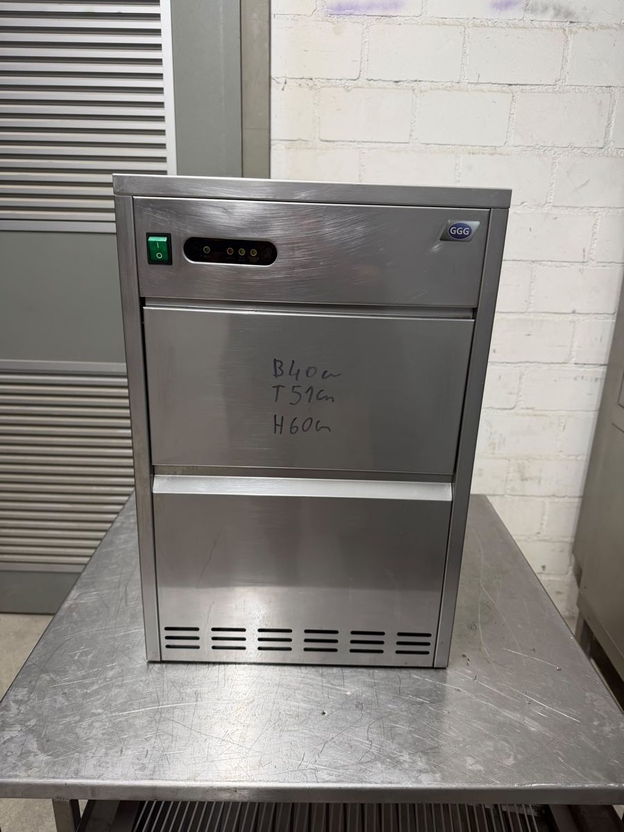 Elettrodomestici da cucina: Eiswürfelmaschine  – Usato da Rupperswil venduto da Tinka88 4
