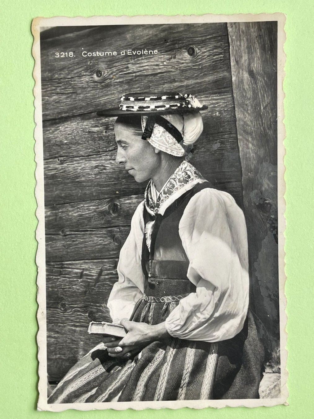 Cartes postales: Costume d'Evolène – D'occasion à Steg VS par danwer74