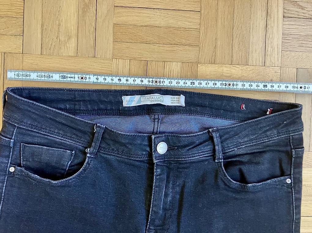 Jeans: Zara Jeans schwarz 40 (M) – Gebraucht aus Zürich von pas_y6lb 3